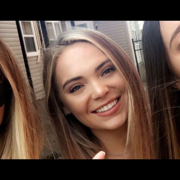annelieseprsns